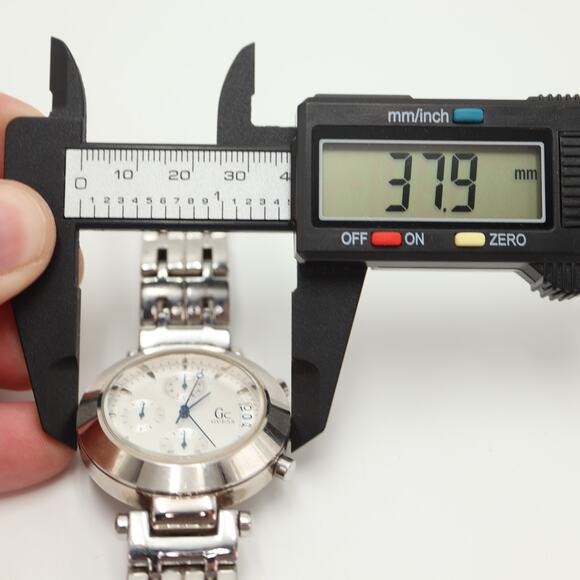 Guess Collection GC Silver Tone 1/10th Sec Chronograph 38mm Watch w New Battery - Picture 2 of 16